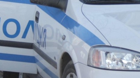 Пиян млад мъж нападна полицаи в Русе