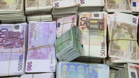 Окопахме се на дъното в ЕС с минимална заплата от ?210