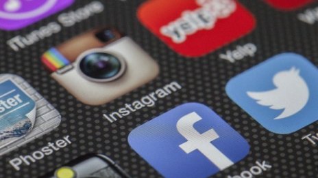 Instagram се похвали с над 200 000 рекламодатели