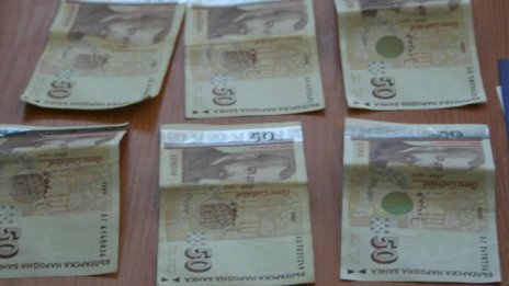 Около една трета от работещите – нископлатени 
