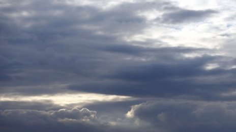 Облачно ще е утре, температурите ще са 10° - 15°