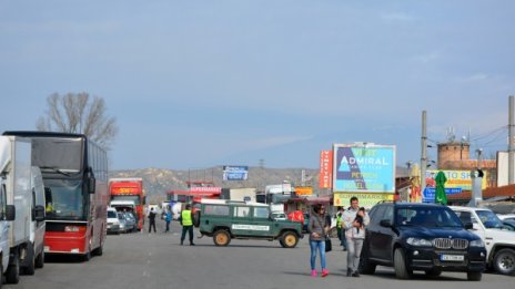 Гръцките фермери се оттеглят от границата