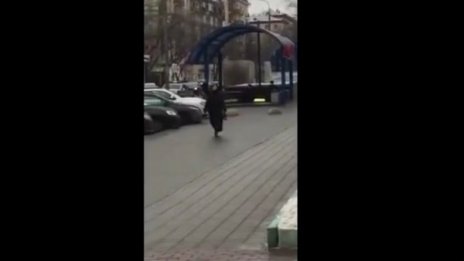 В Москва хванаха жена с бурка с отрязана глава на дете