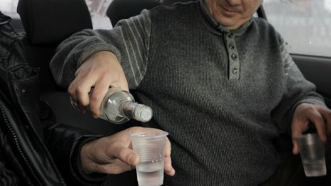 Пиян шофьор накисна брат си, за да отърве глоба