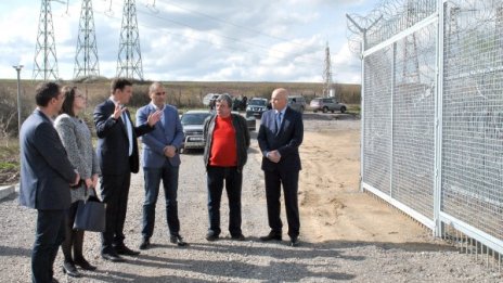 Цветанов чака пари от Брюксел за бежанците