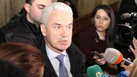 Сидеров освободил системата: Смирете се, пости са!