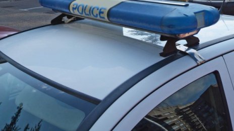 Двама с шалове през лицата ограбиха столична аптека