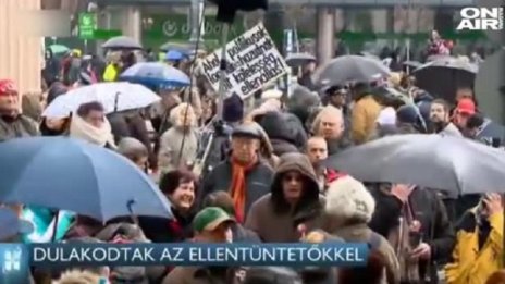 10 000 души казаха "не" на образователната реформа на Орбан