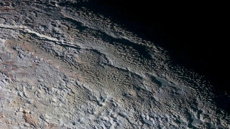 Нови изследвания разкриват особеностите на Плутон