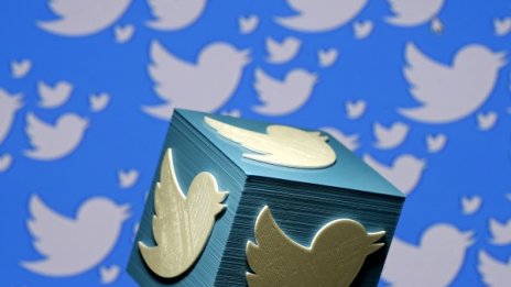 И Twitter може да добави стикери в услугата си