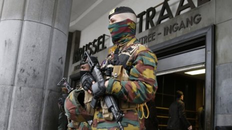 Вместо да яде шоколад, Белгия да се бори с терора!