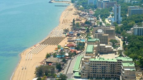 Скок на заплатите по морето. Най-ниската - 400 лв