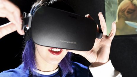 Дефицитът на VR очила роди черен пазар