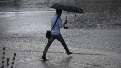 Април ще е по-хладен, след 20-и ще вали често