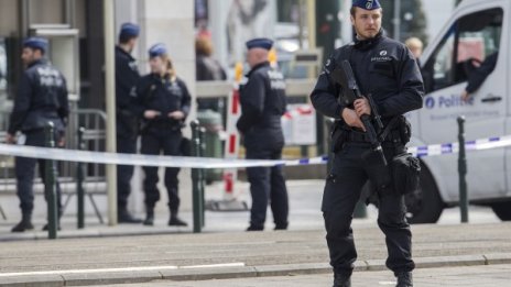 Брюкселски съд прати в затвора мюсюлмански проповедник