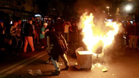 Хаос, етнически конфликт &ndash; разпада ли се Македония?