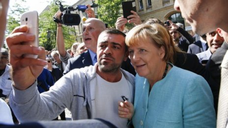 Германия готви "исторически" закон за интеграция 
