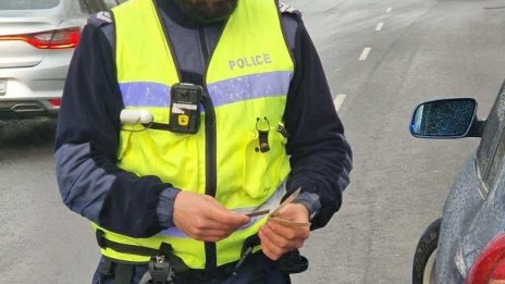 Хванаха мъж с 2,14 промила зад волана в с. Гусла