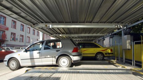 Паркингите по морето вдигнаха цените, на Златните искат по 15&euro; на ден