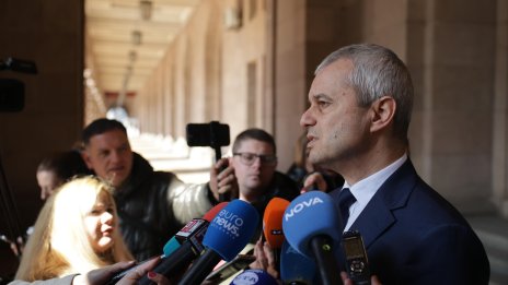 Костадинов: Националната сигурност е застрашена 