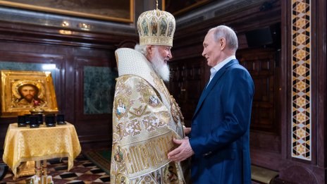 Религията била "духовния щит" на Русия, имало свещеник във всеки окоп