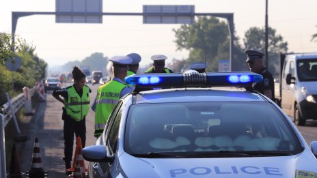 Катастрофа на магистрала "Хемус" затруднява движението