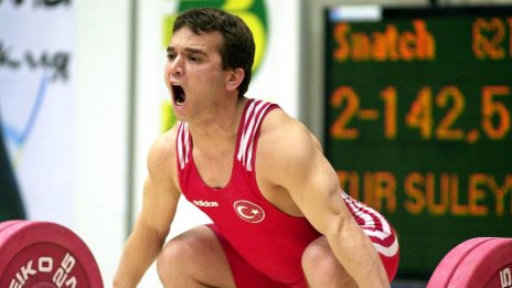 Откриват къща музей "Наим Сюлейманоглу" в Момчилград, очакват куп шампиони