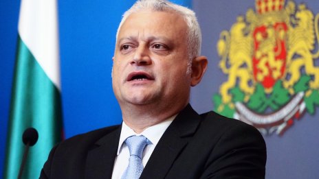 Емил Дечев за Иран: На този етап нямаме информация за опасност за България