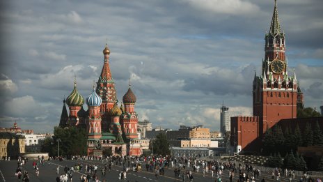 Пожар избухна в храма "Св. Василий Блажени" в Москва