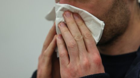 Грипната обстановка в страната се влошава, върлува и ковид