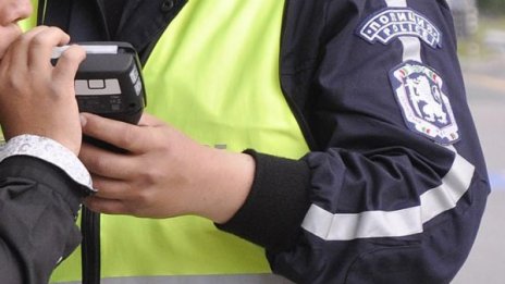 Мъртвопиян се качи зад волана, катастрофира с 4,31&permil;