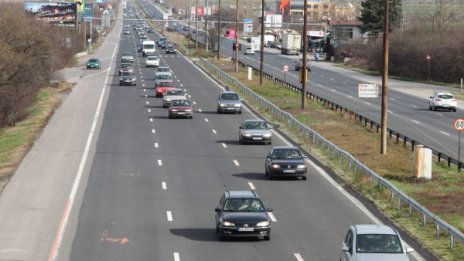 Великото великденско пътуване: 200 000 напускат София