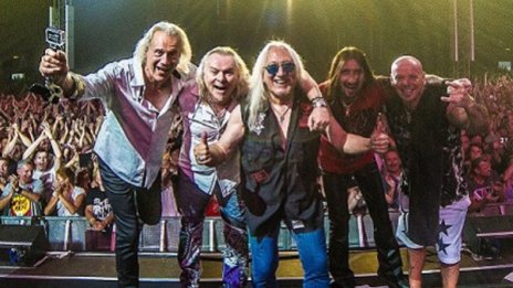 Uriah Heep ще играят голф между концертите у нас