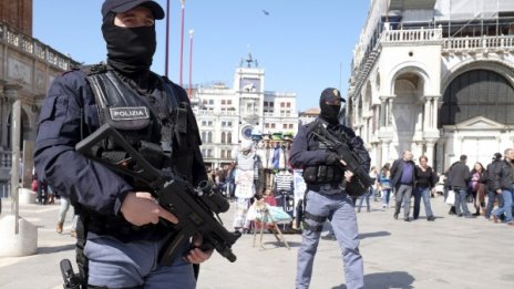 Четирима арестувани в Италия заради планирани атентати в Рим