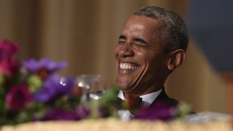  Обама нарече на шега Клинтън своя приемничка