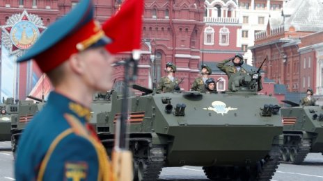 След нова война няма да има кой да марширува на парада