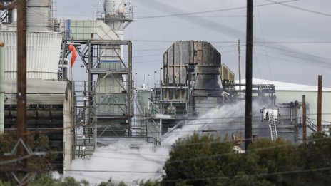 Най-богатият човек в Африка, заяви, че най-голямата рафинерия на континента ще удвои капацитета си