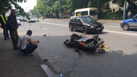 Моторист прегази пешеходка в Пловдив