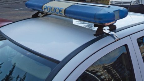 Моторист блъсна три деца на зебра във Враца