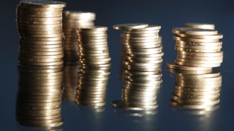 Лихвари "ловят" длъжници и в интернет