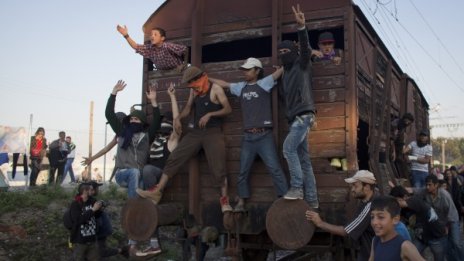 ЕС мисли да мести "горещите точки" на кораби