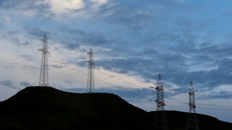 Започват проверка за собствеността на енергийни компании