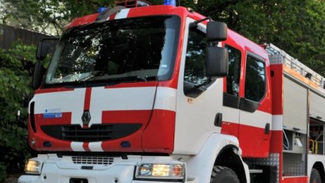 Пожар нанесе щети за 10 000 лева в село Сливата