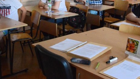 33 изпитни работи анулирани на днешните матури