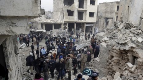 Русия поднови офанзивата в Сирия, удари Алепо