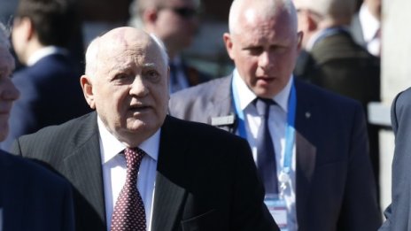 Горбачов си навлече забрана да влиза в Украйна