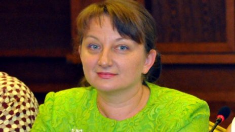 Деница Сачева става зам.-министър в МТСП