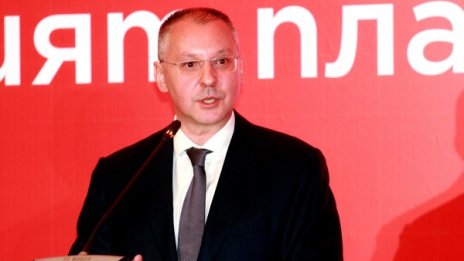 Станишев към Борисов: Да си премерим магистралите!