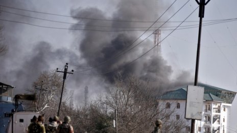 Пожар избухна в склад за боеприпаси на индийската армия