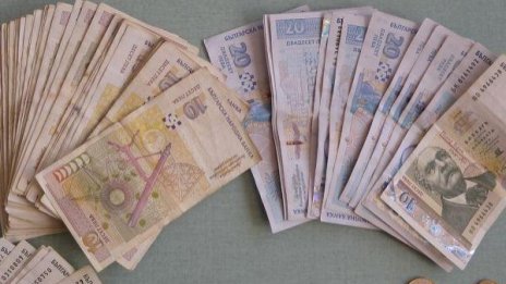 Измамиха пловдивчанка с 5 хил. за климатици
